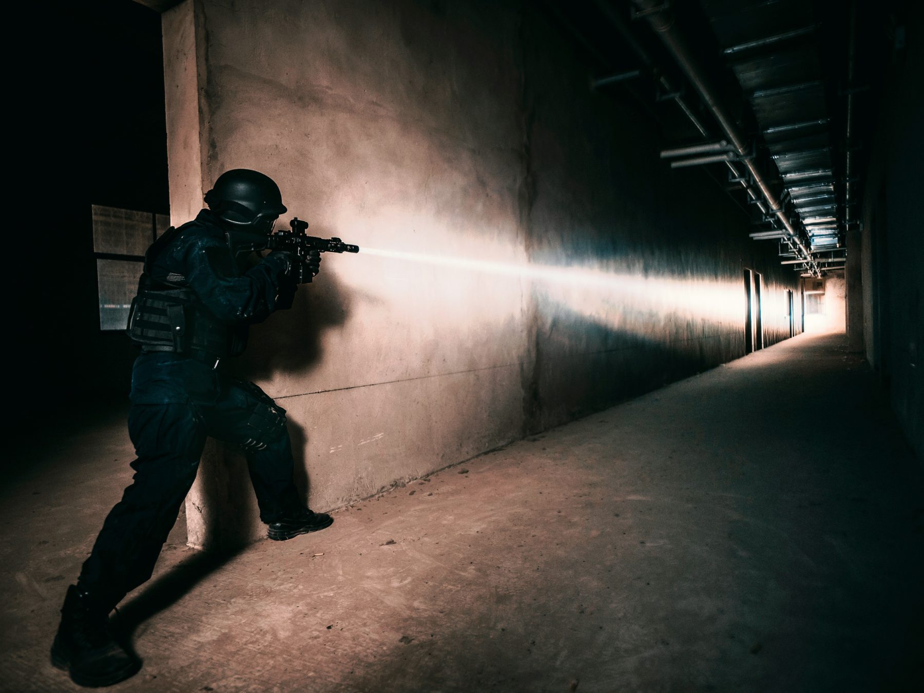 Latarka laserowa Fenix TK30 - obrazek 23