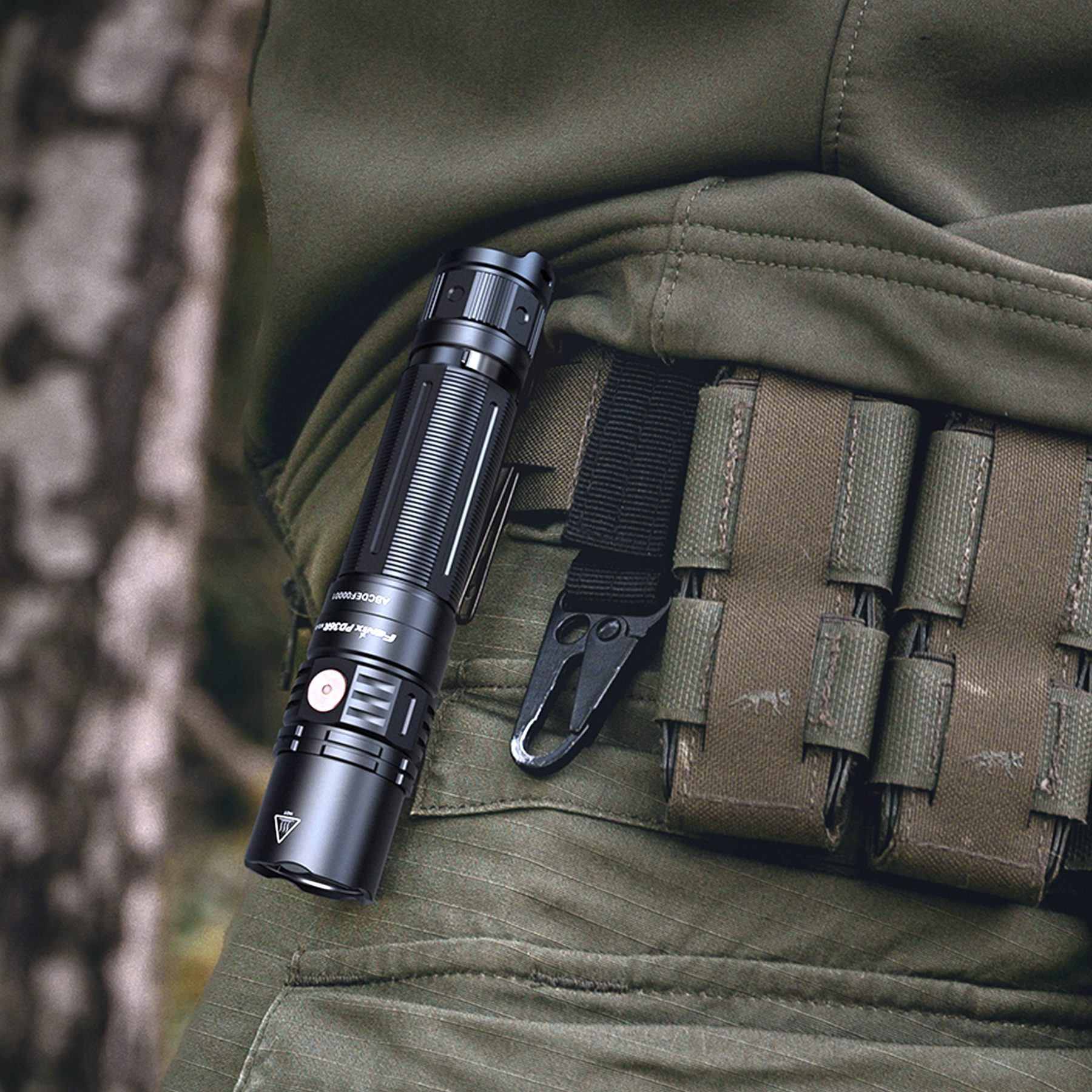 Latarka taktyczna LED Fenix PD36R V2.0 - obrazek 9