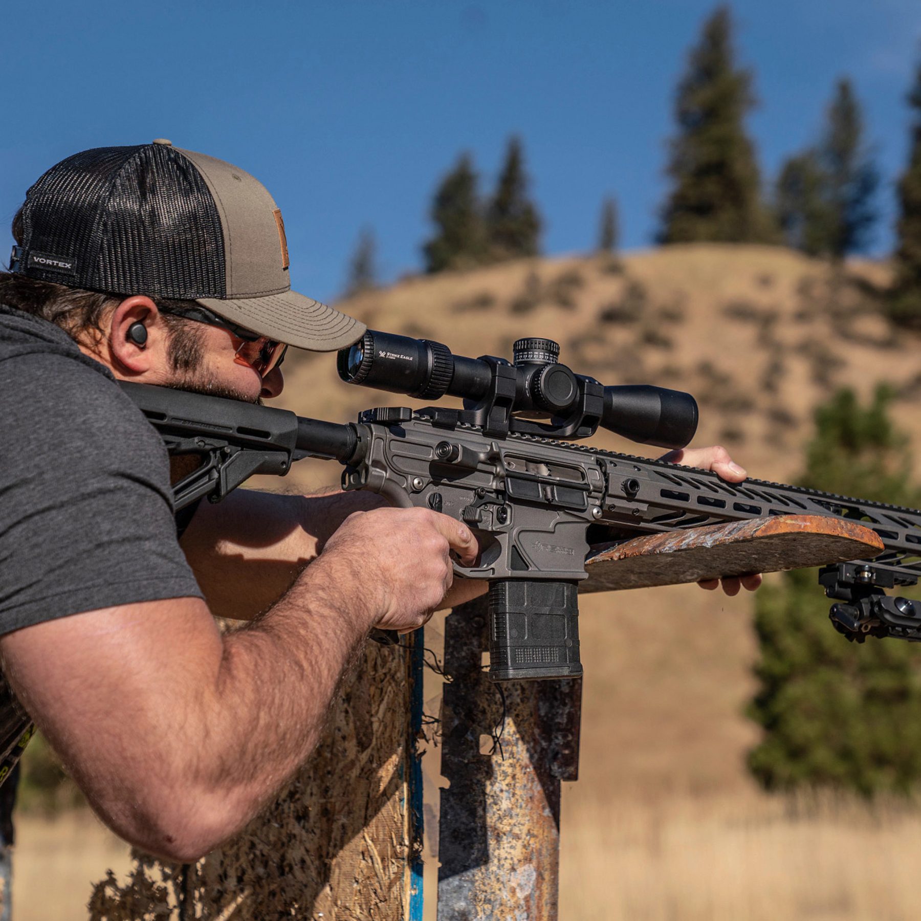 Luneta celownicza Vortex Strike Eagle 3-18x44 FFP 34 mm AO EBR-7C MOA/MRAD - obrazek 10